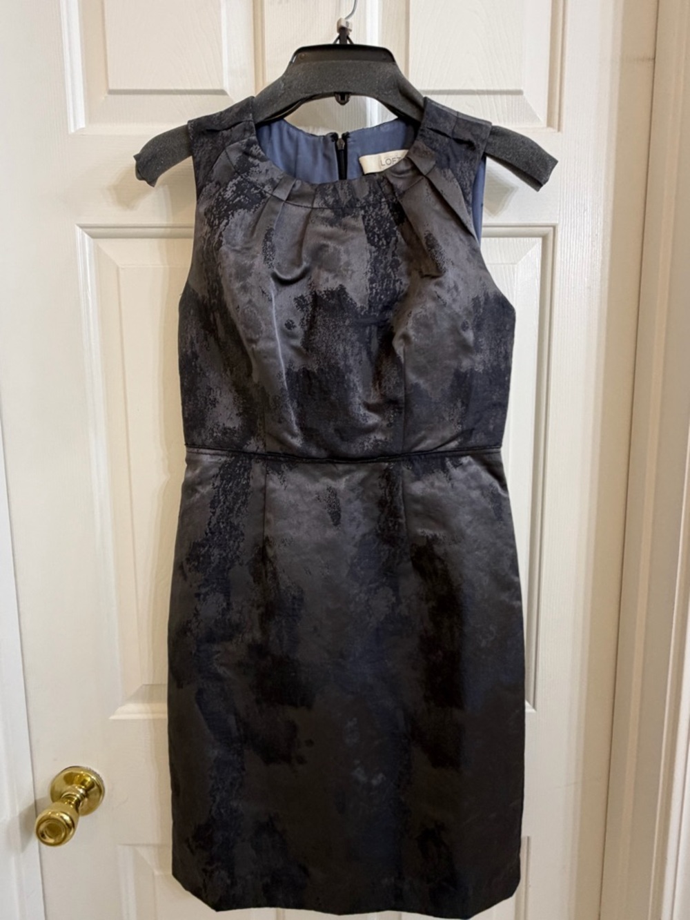 LOFT Black Textured Sleeveless Sheath Midi Dress